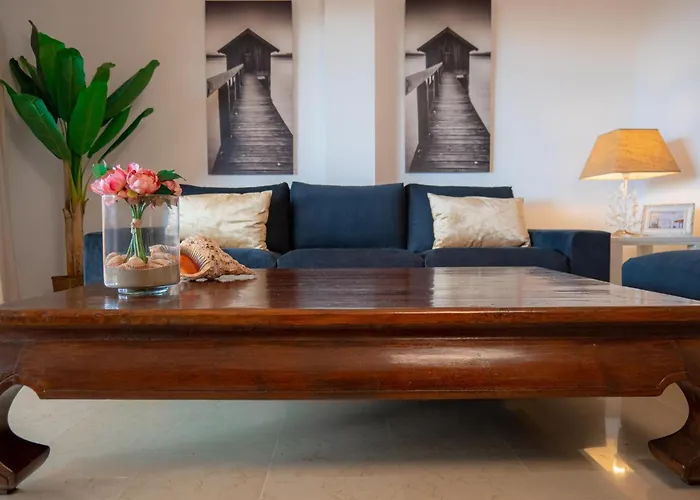 Apartmento Familiar Con Piscina Con Vista Al Mar *