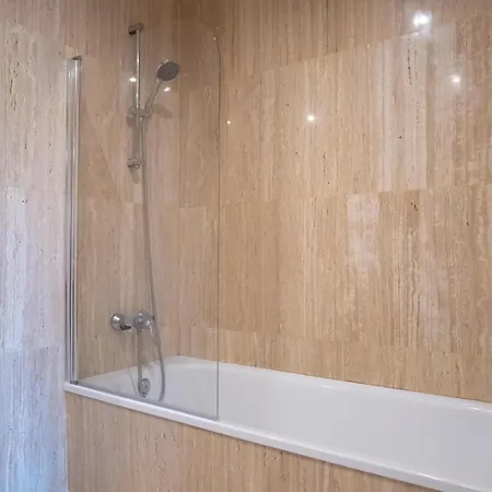 Apartmento Familiar Con Piscina Con Vista Al Mar