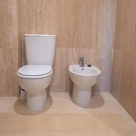 Apartmento Familiar Con Piscina Con Vista Al Mar Διαμέρισμα Μαρμπέλλα