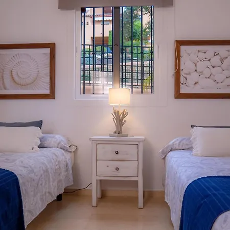 شقة Apartmento Familiar Con Piscina Con Vista Al Mar