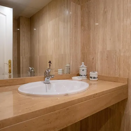 شقة Apartmento Familiar Con Piscina Con Vista Al Mar *