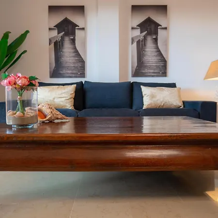 Apartmento Familiar Con Piscina Con Vista Al Mar *