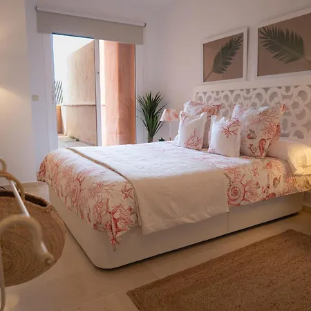 شقة Apartmento Familiar Con Piscina Con Vista Al Mar *