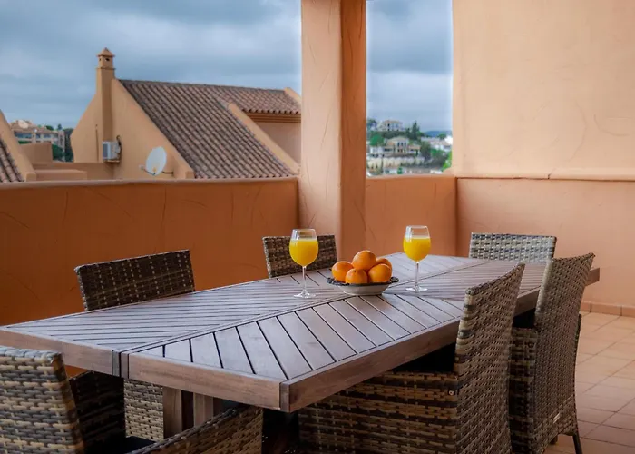 아파트 Apartmento Familiar Con Piscina Con Vista Al Mar 마르베야